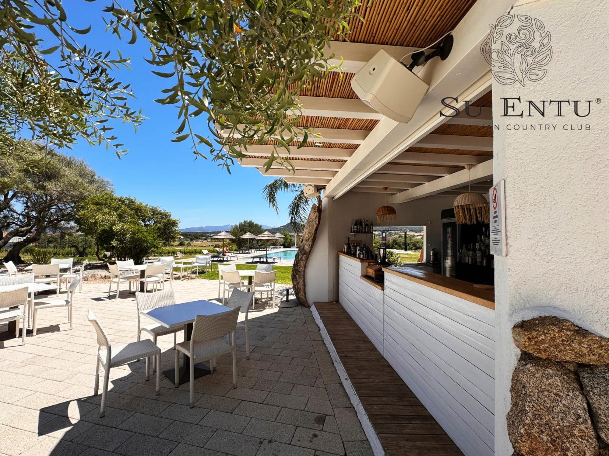 Su Entu Sardinian Country Club Hotel Olbia Exterior photo